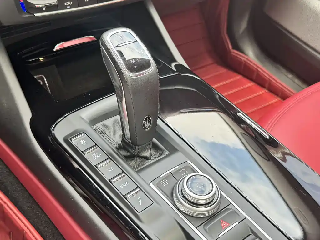 Maserati Levante — миниатюра 11