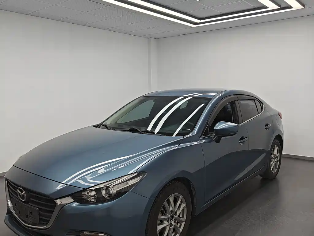 Купить Mazda 3 Axela