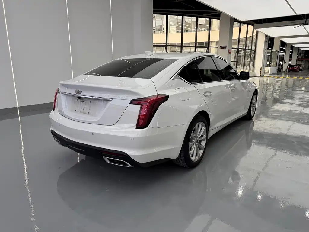 Cadillac CT5 — миниатюра 15