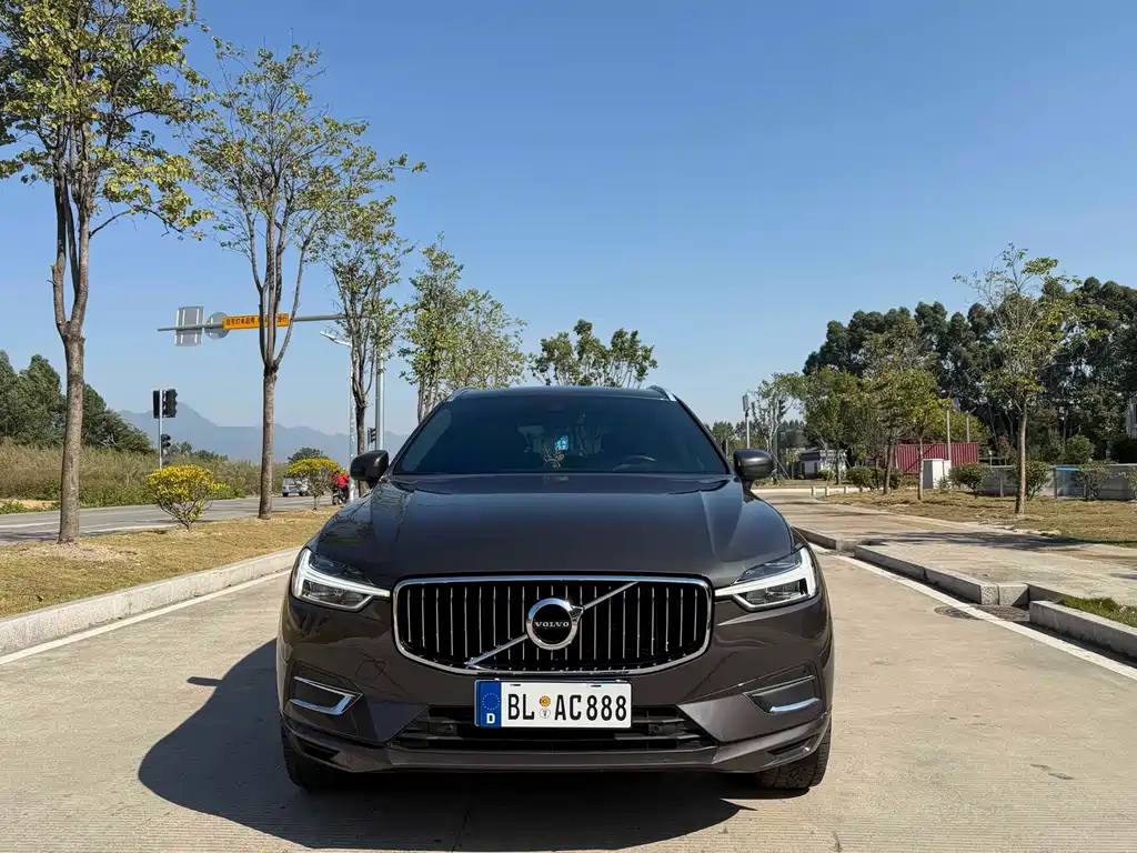 Volvo XC60 2021 T5 Luxury