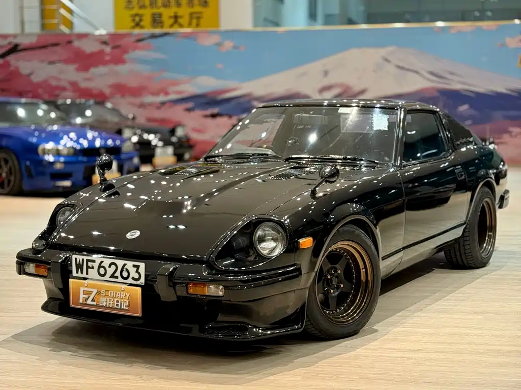 Nissan  2014