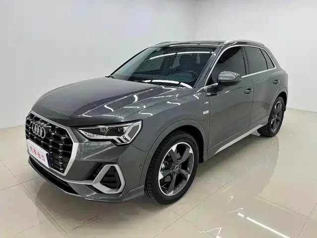 2022 Audi Q3