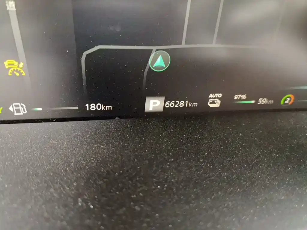 Roewe i6 MAX New Energy — миниатюра 13