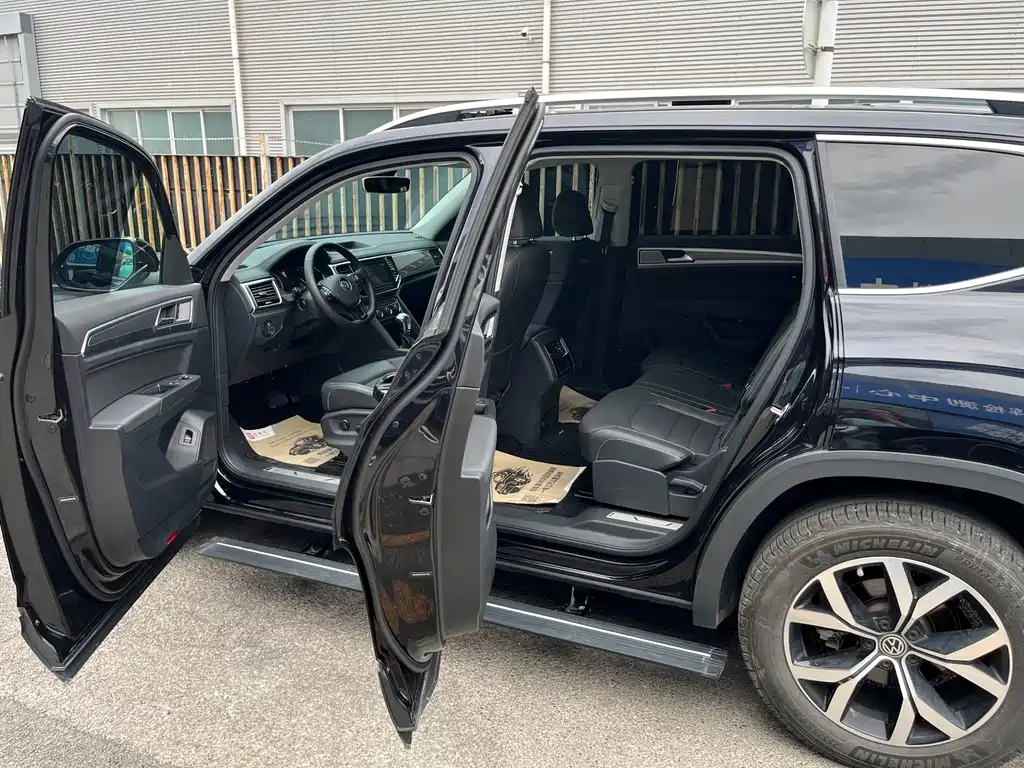 Volkswagen Teramont — миниатюра 5