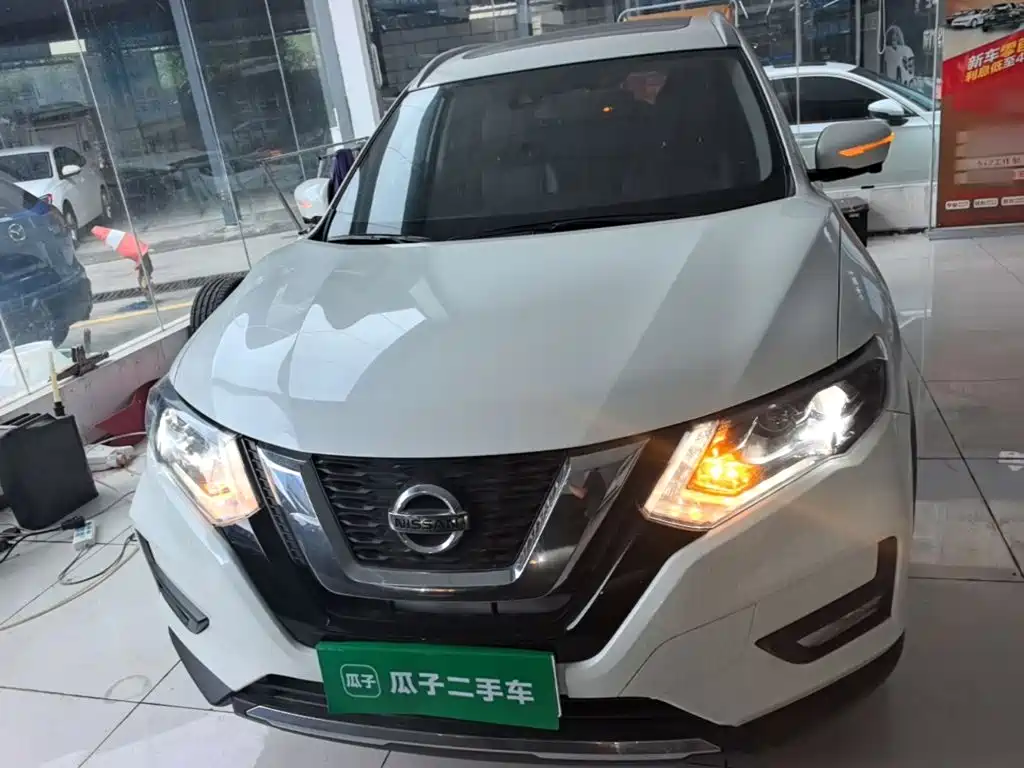 Nissan X-Trail — миниатюра 3