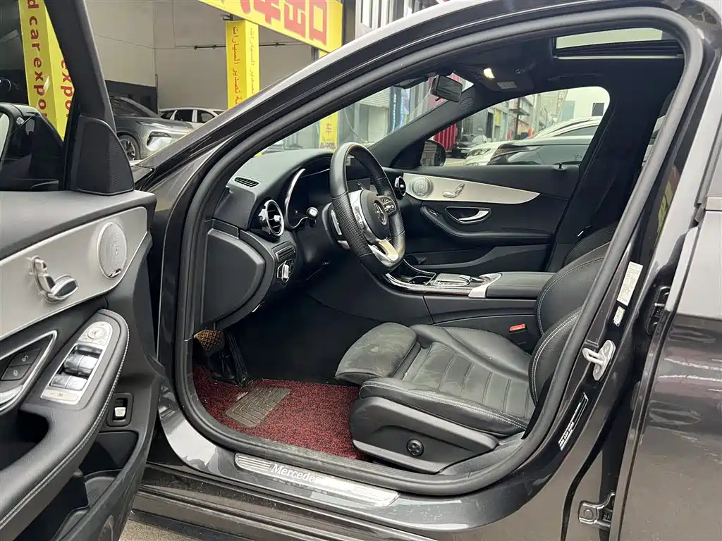Mercedes-Benz C-Class — миниатюра 4