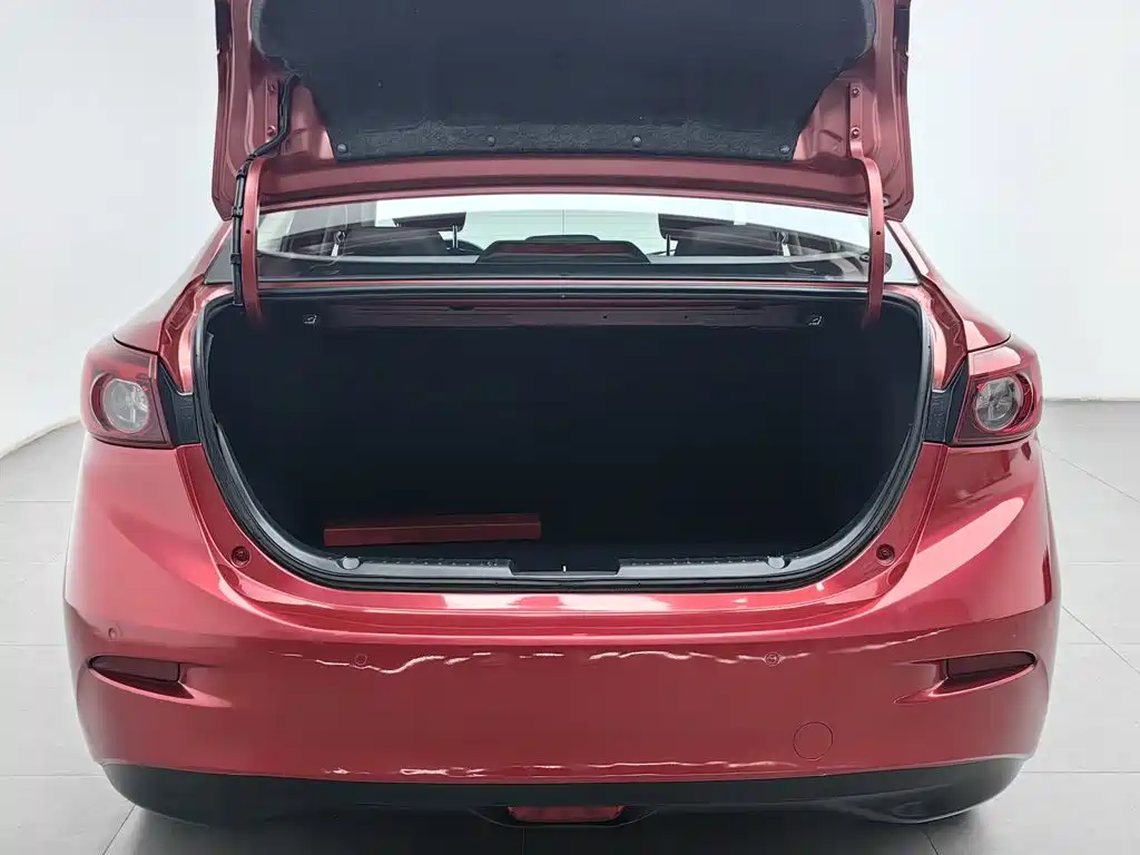 Mazda 3 Axela — миниатюра 16