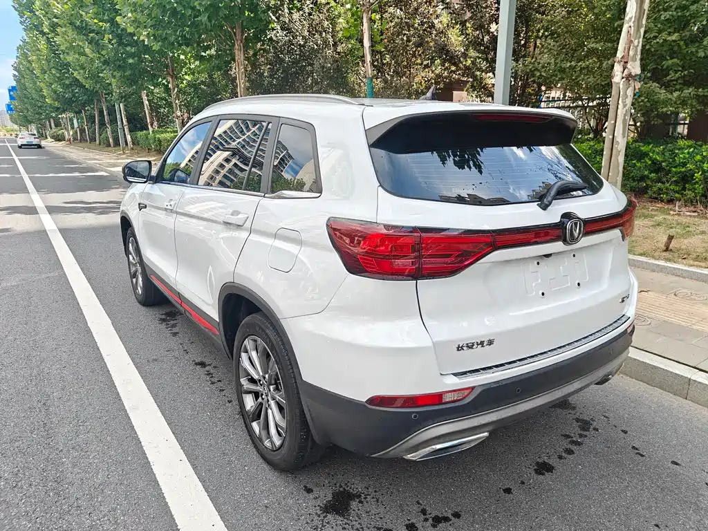 Changan CS75 — миниатюра 2