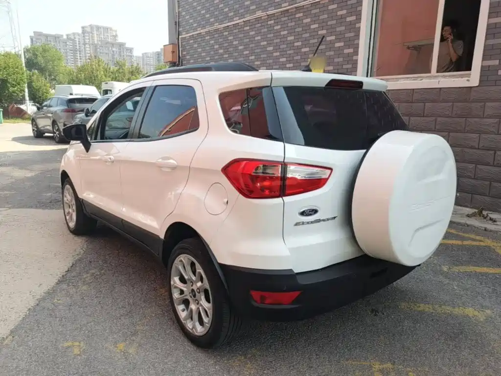 Ford Ecosport — миниатюра 5