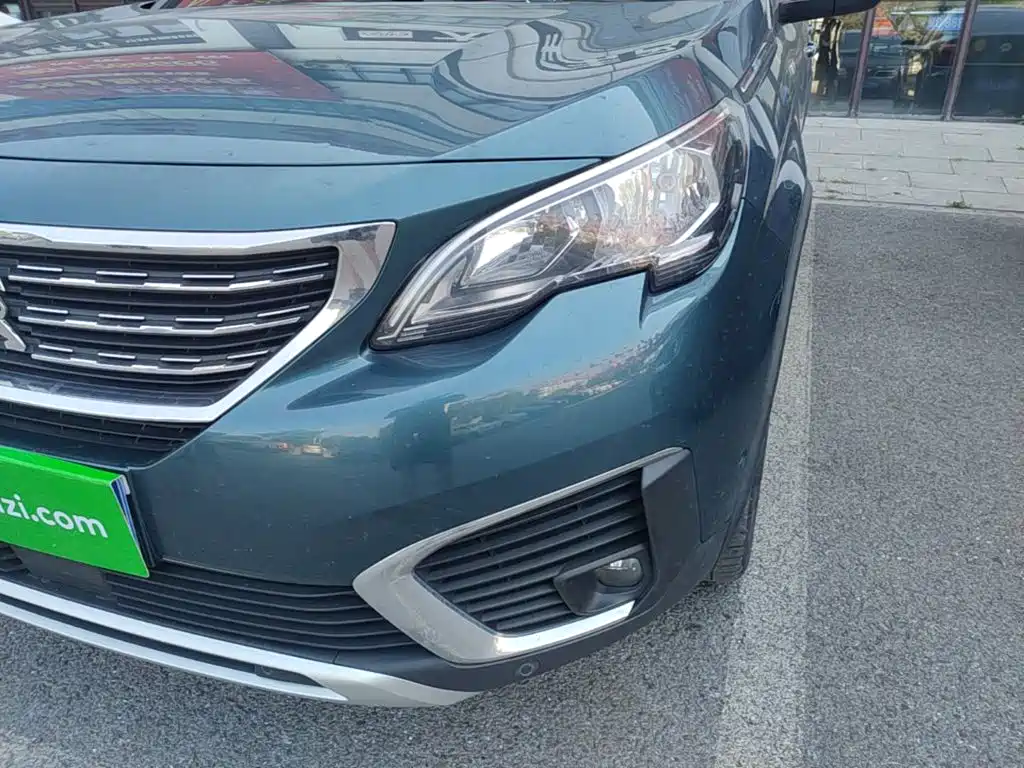 Peugeot 5008 — миниатюра 24