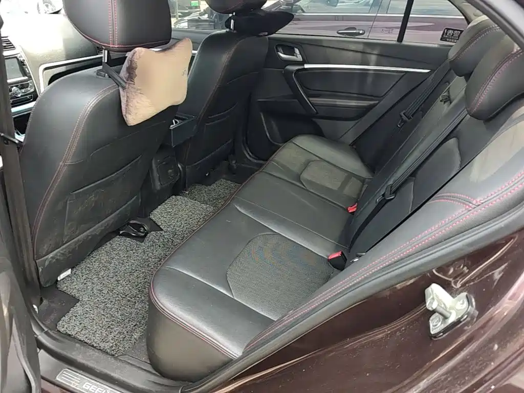Geely Emgrand — миниатюра 17