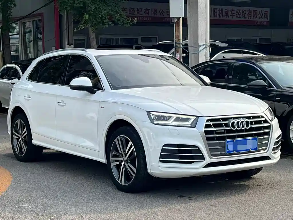 Audi Q5L 2018 40 TFSI Fashion VI
