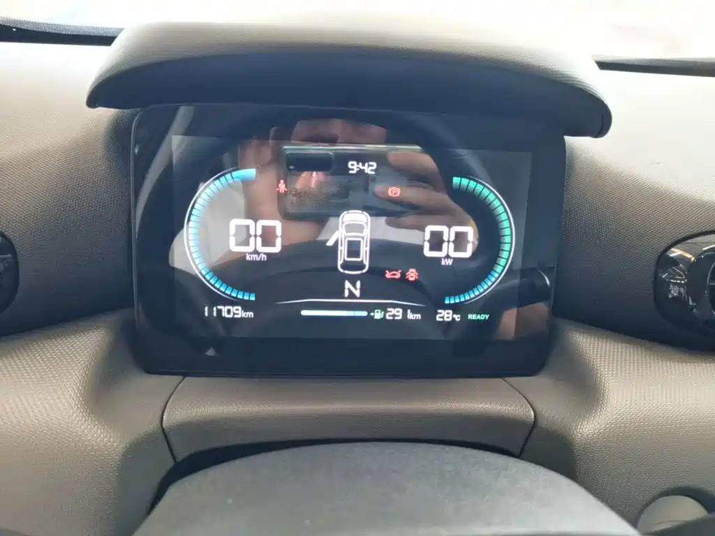 Leapmotor Leapmotor T03 — миниатюра 12