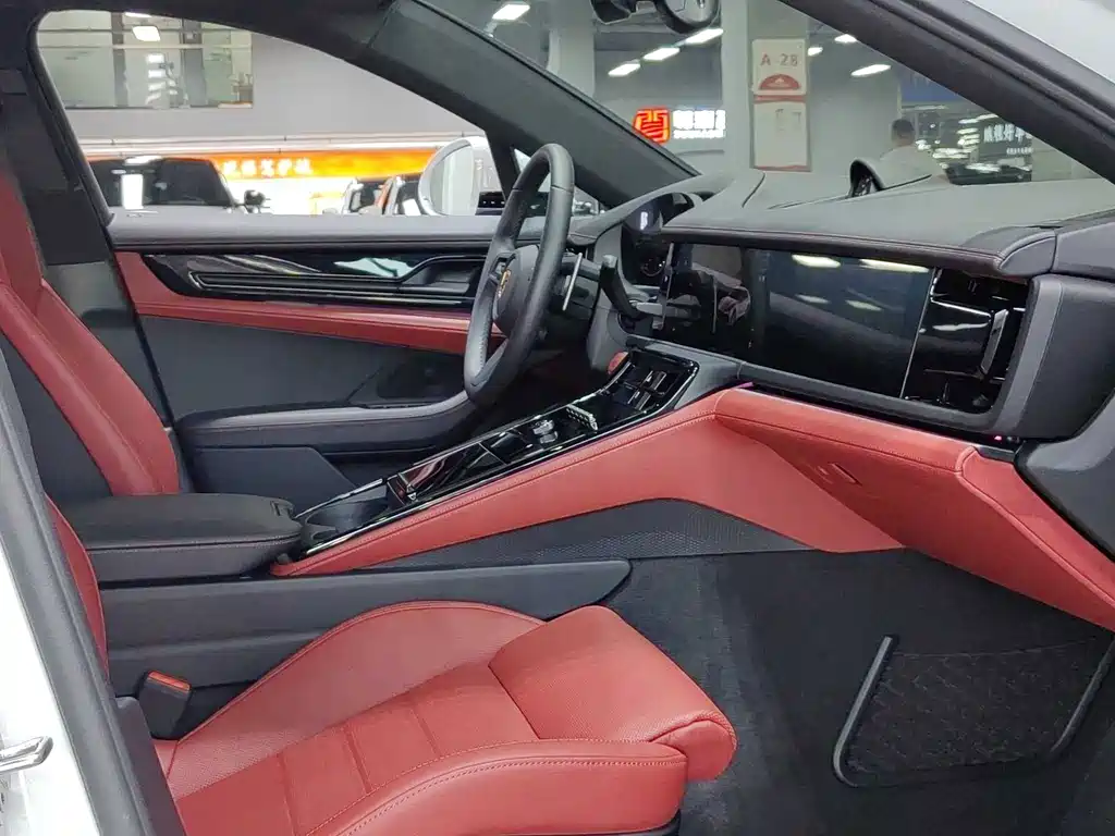 Porsche Panamera — миниатюра 21