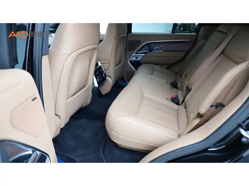 Land Rover Range Rover — миниатюра 7