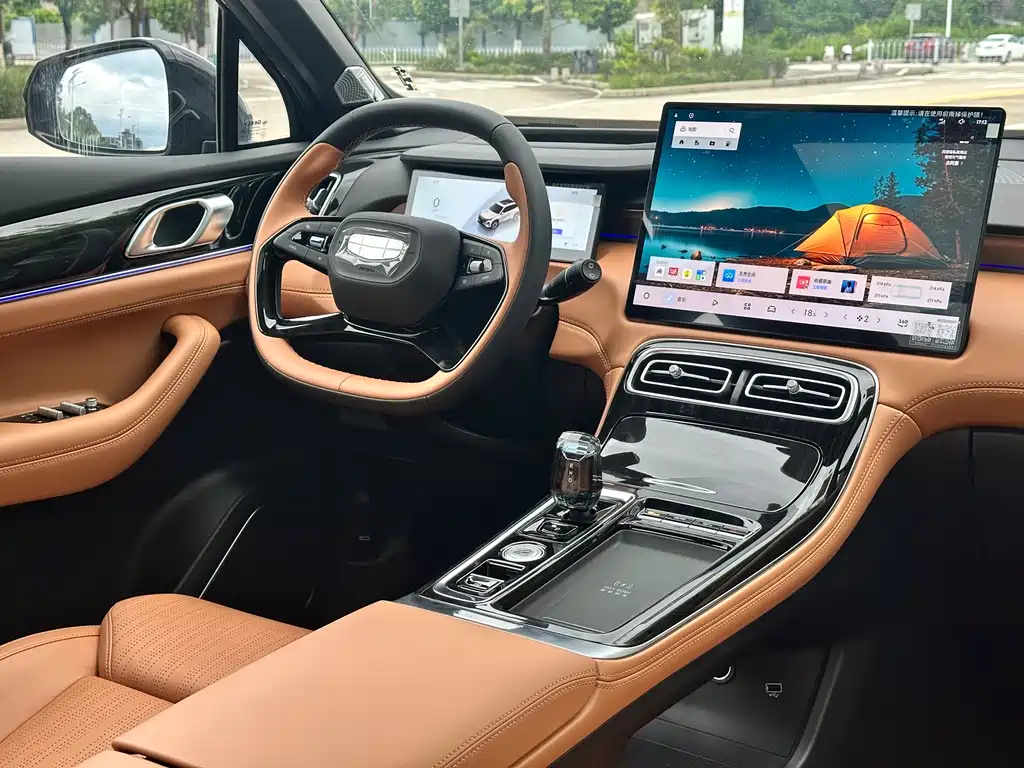 Geely Boyue L — миниатюра 6