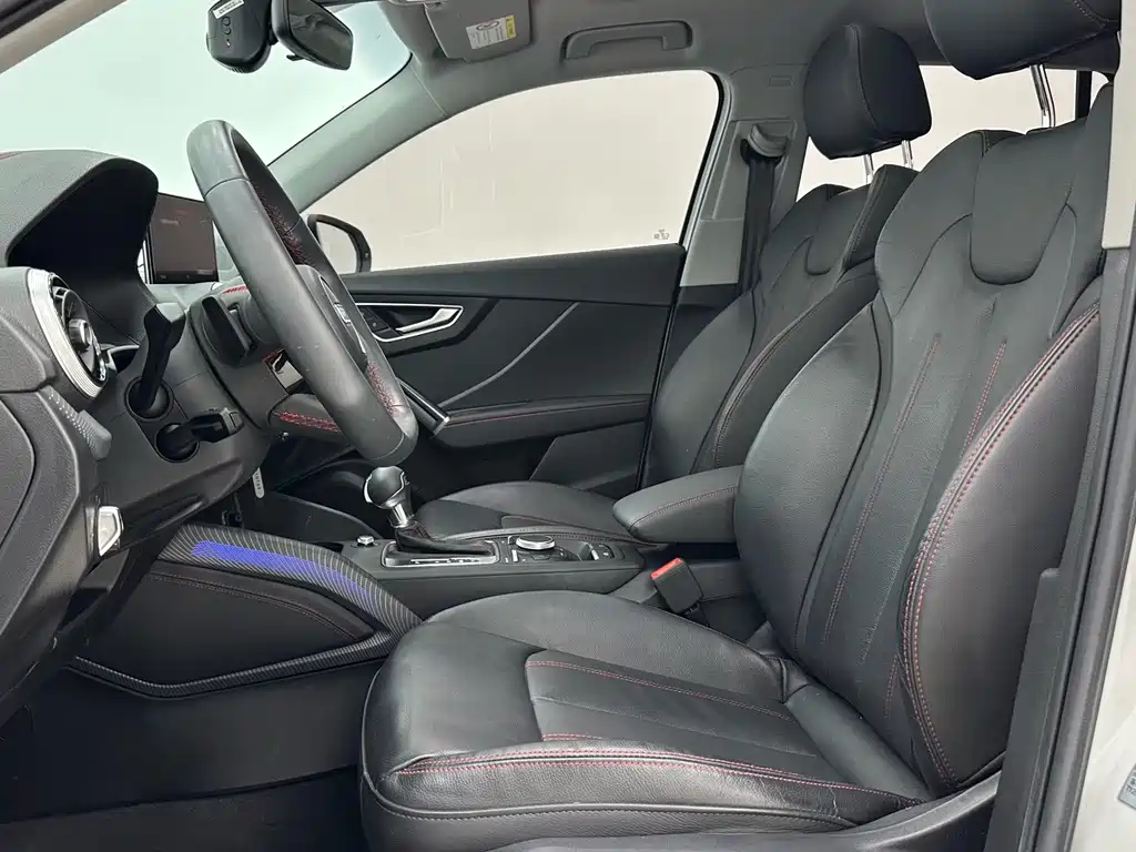 Audi Q2L — миниатюра 7
