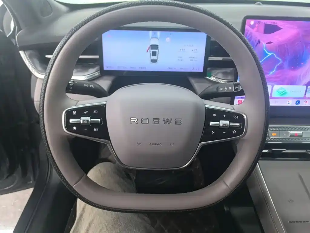 Roewe M7 DMH — миниатюра 11