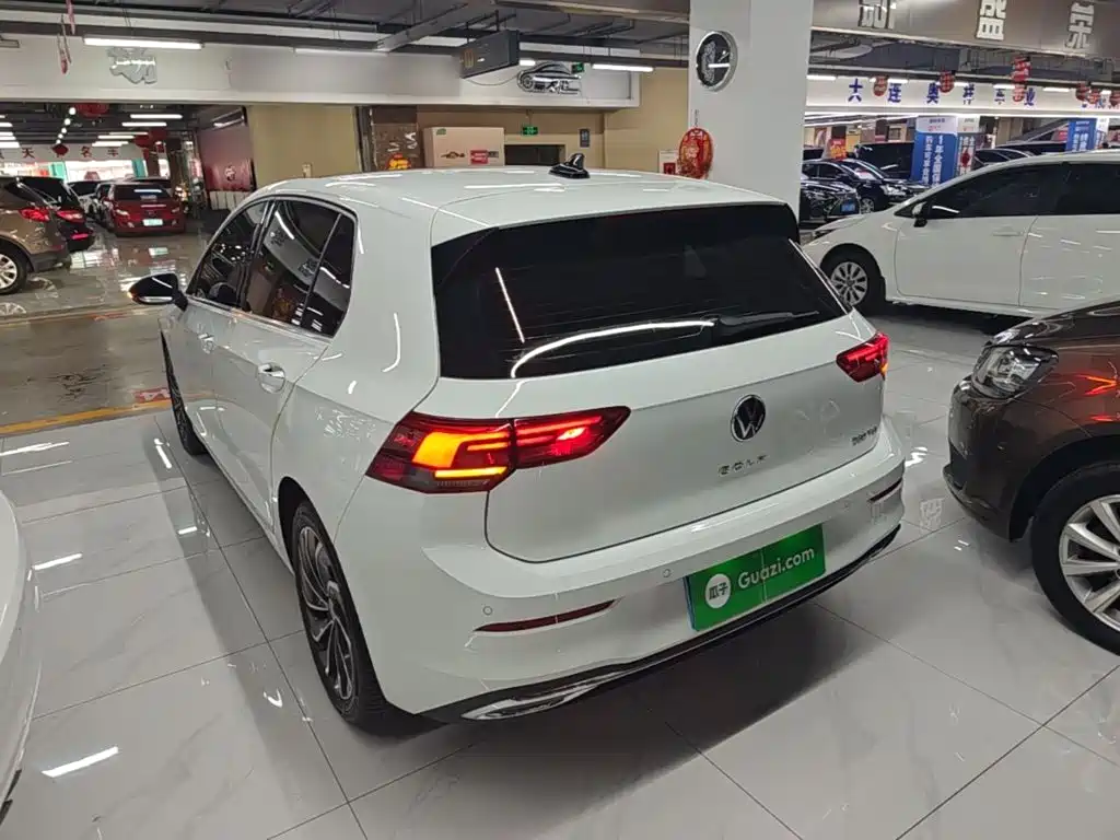 Volkswagen Golf — миниатюра 5
