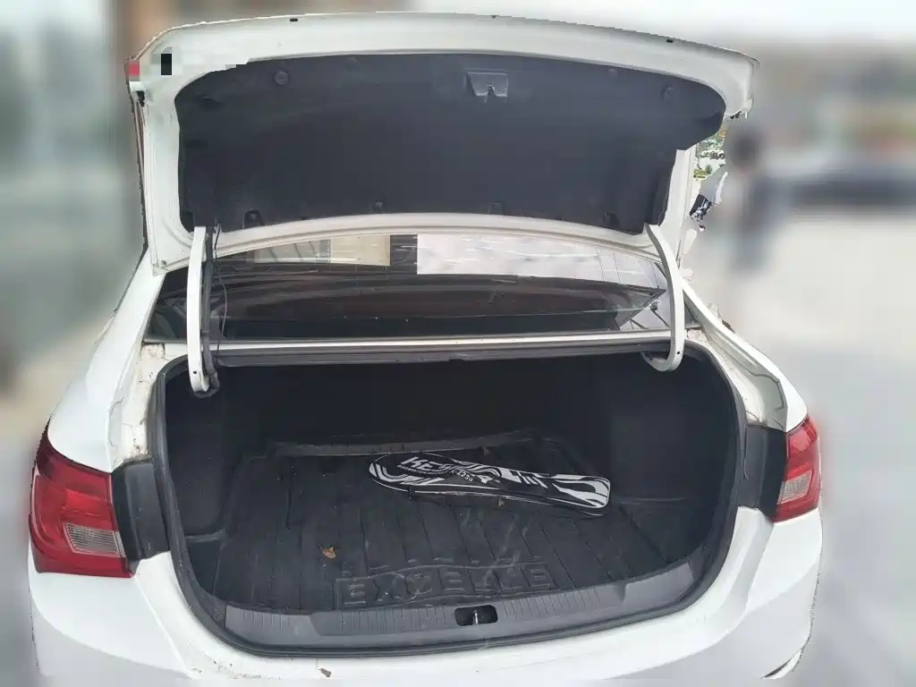 Buick Excelle — миниатюра 15