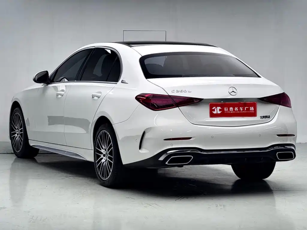 Mercedes-Benz C-Class — миниатюра 5