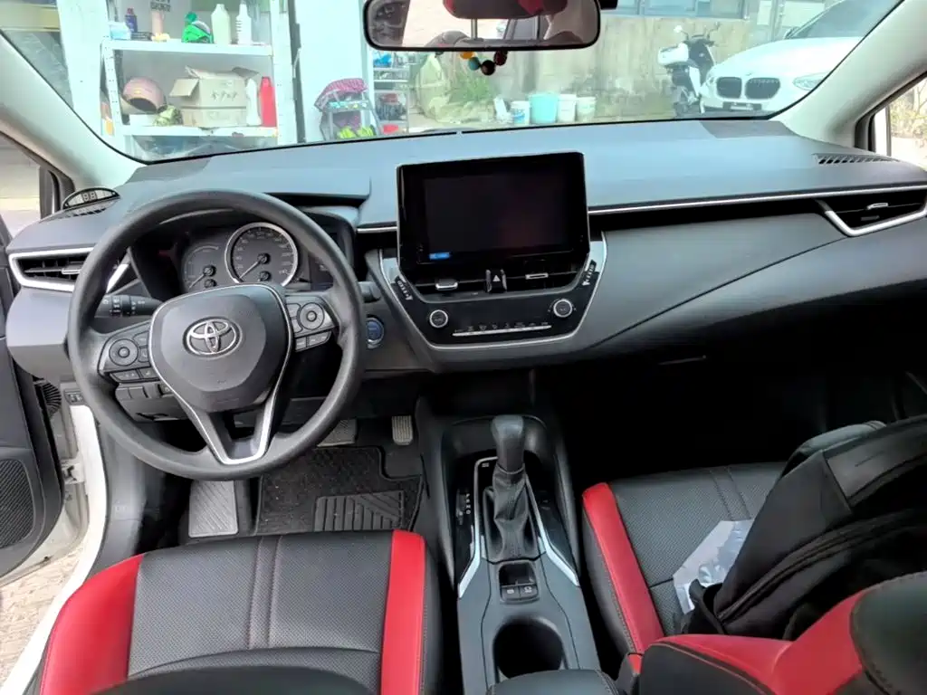 Toyota Corolla — миниатюра 10