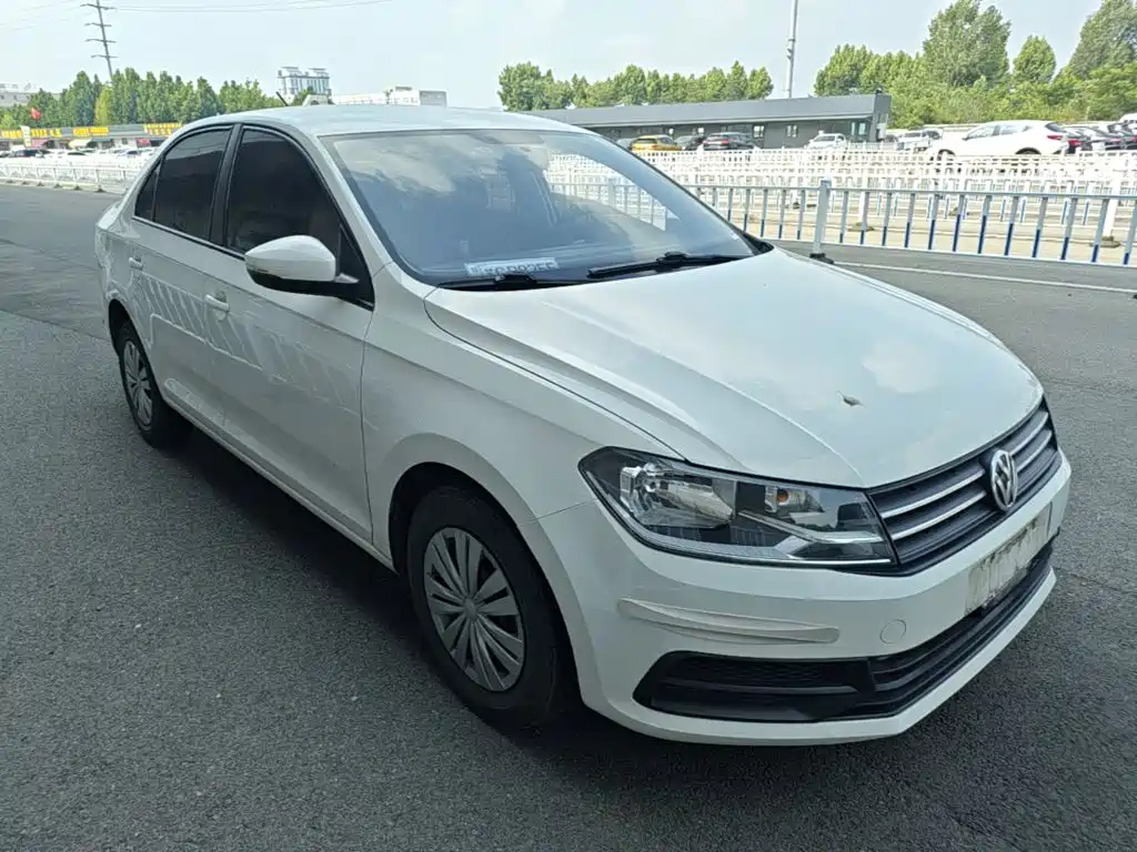 Volkswagen Santana — миниатюра 4