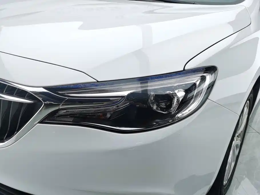 Buick Excelle — миниатюра 5
