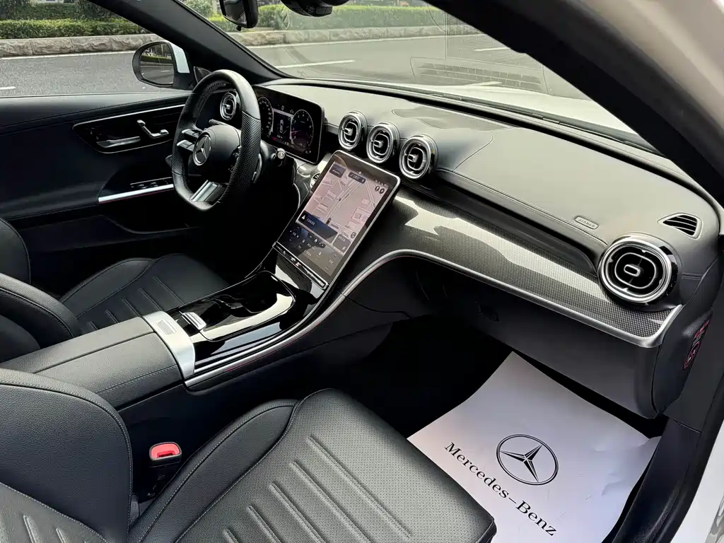 Mercedes-Benz C-Class — миниатюра 16