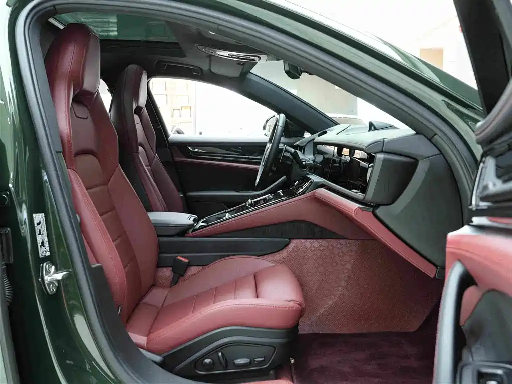 Porsche Panamera — миниатюра 13