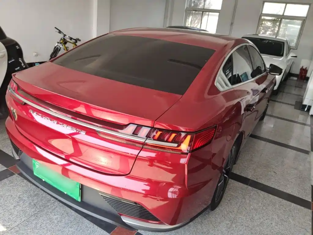 BYD Han — миниатюра 7