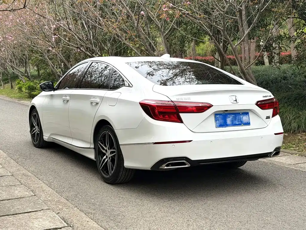 Honda Inspire — миниатюра 5