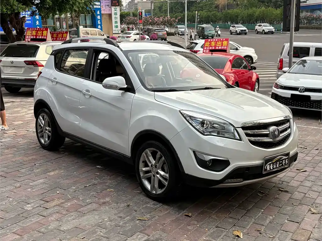 Changan CS35 — миниатюра 3