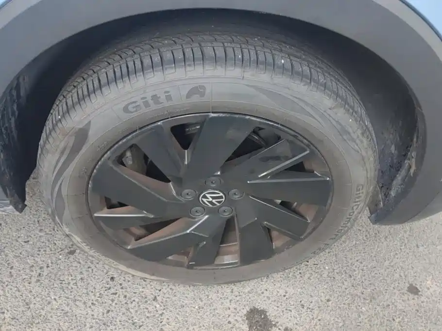 Volkswagen Tharu — миниатюра 6