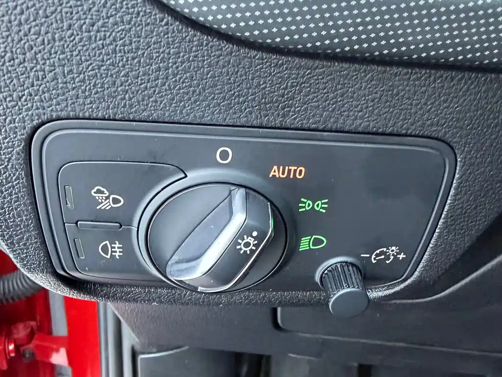 Audi Q2L — миниатюра 8