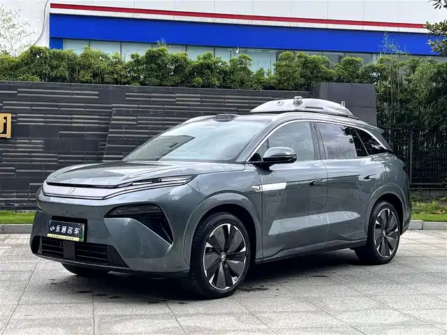 2025 BYD Tang