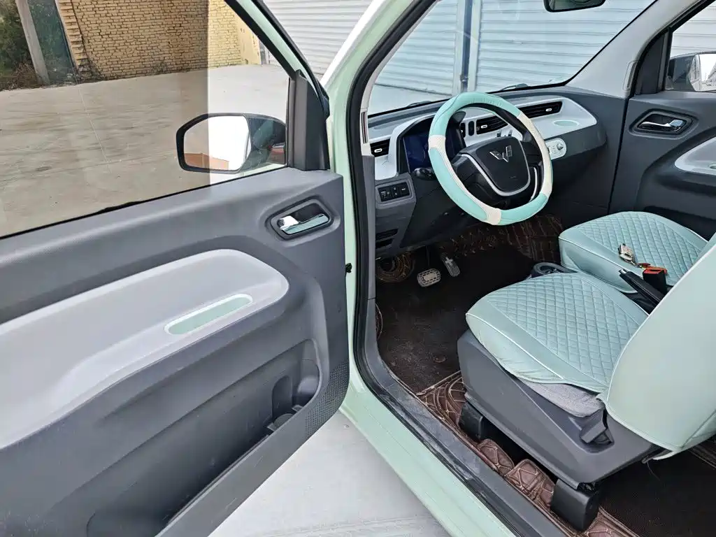 Wuling MINIEV — миниатюра 16