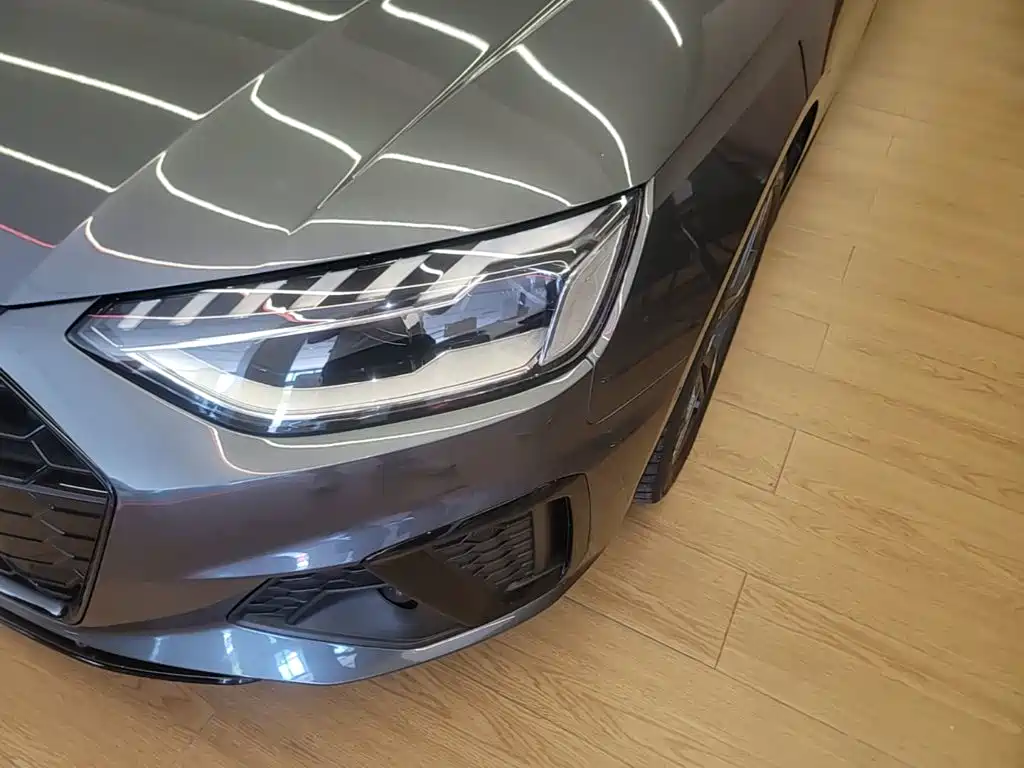 Audi A4L — миниатюра 24