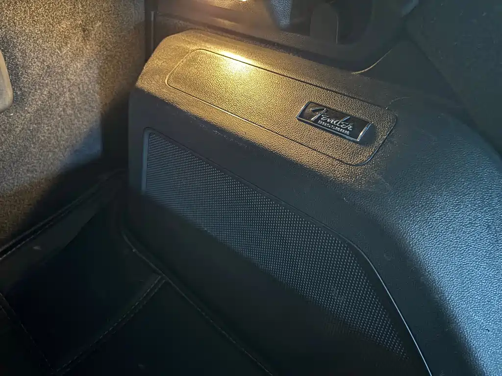 Volkswagen Beetle — миниатюра 9