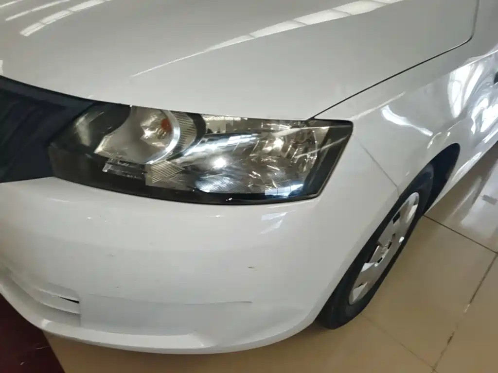 Skoda Rapid — миниатюра 24