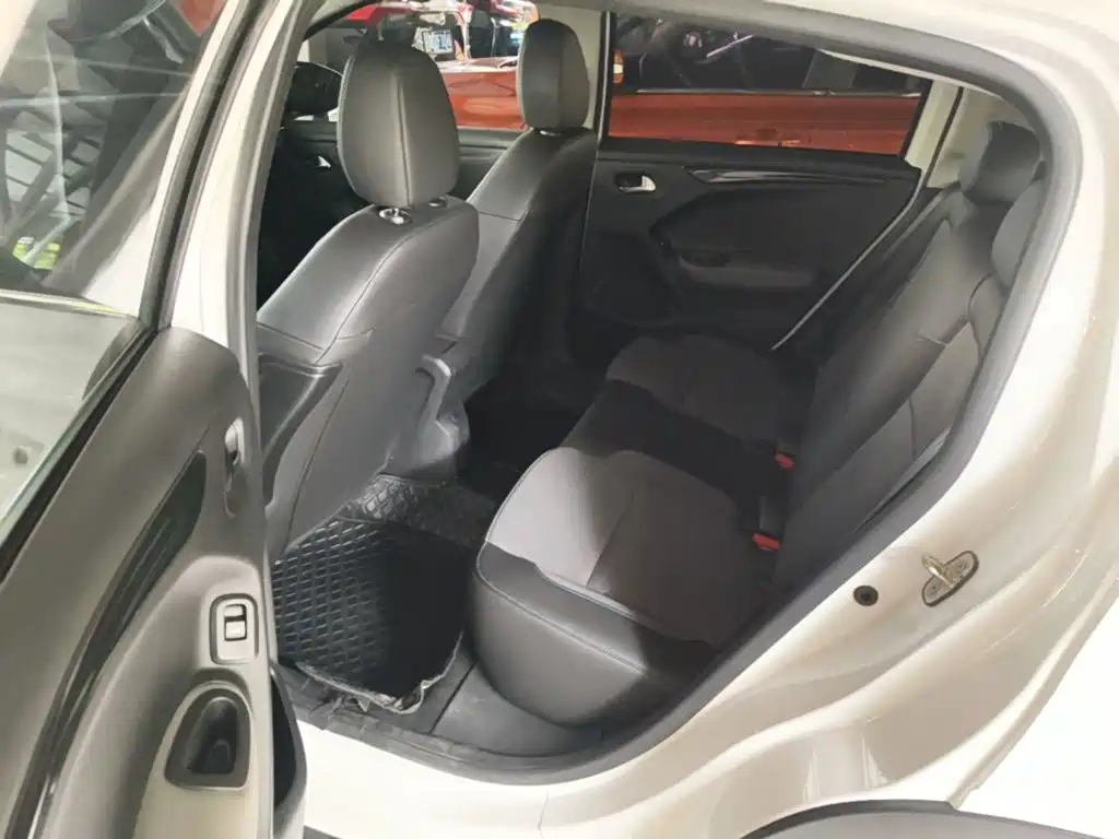 Citroen C3-XR — миниатюра 17
