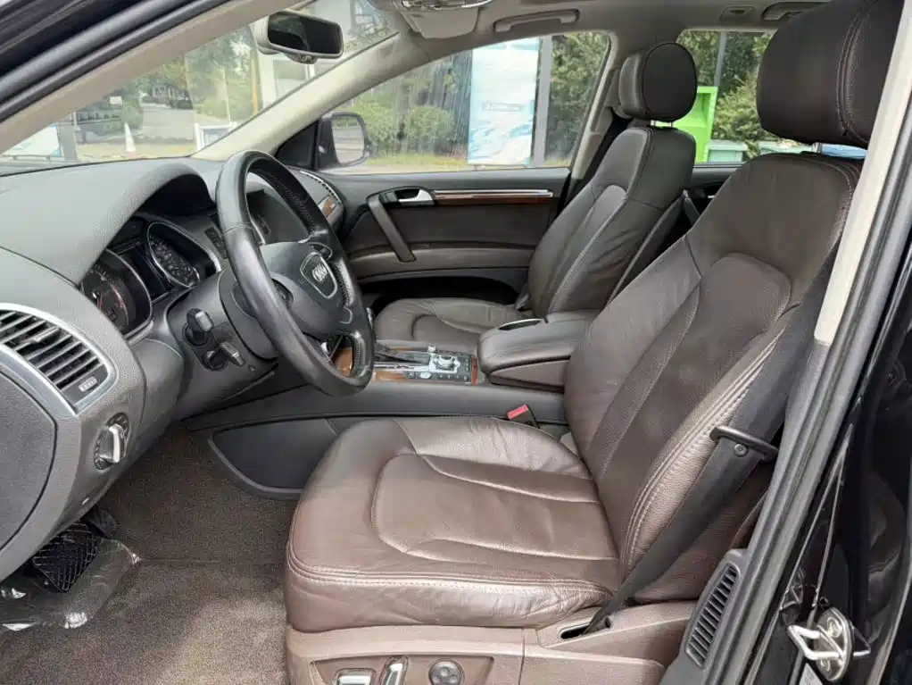 Audi Q7 — миниатюра 18
