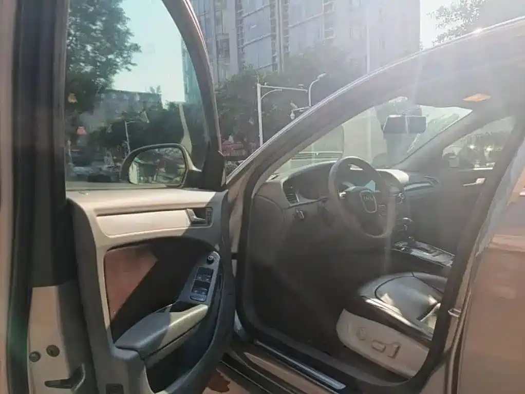 Audi A4L — миниатюра 4