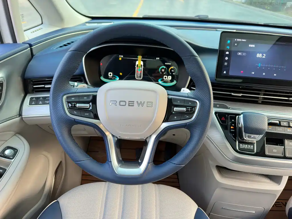 Roewe iMAX8 — миниатюра 11