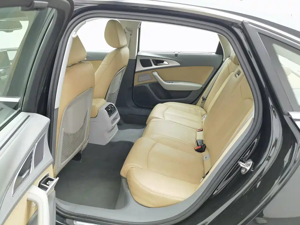 Audi A6L — миниатюра 15