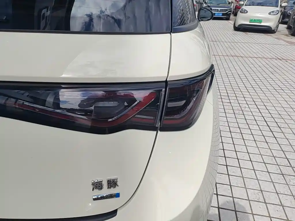 BYD Dolphin — миниатюра 8