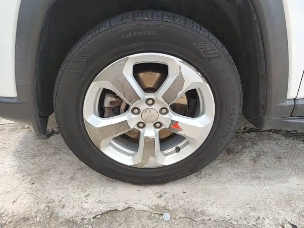 Jeep Compass — миниатюра 23