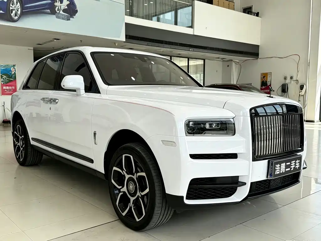 Rolls-Royce Cullinan — миниатюра 4