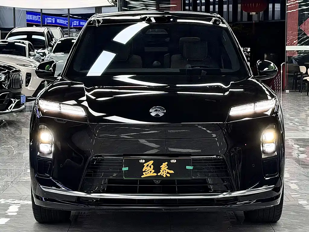 NIO ES8 — миниатюра 2