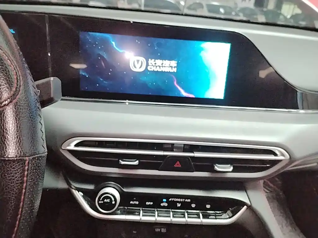 Changan Eado — миниатюра 13